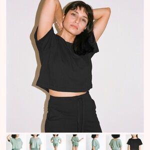 Pansy co black crop top t-shirt